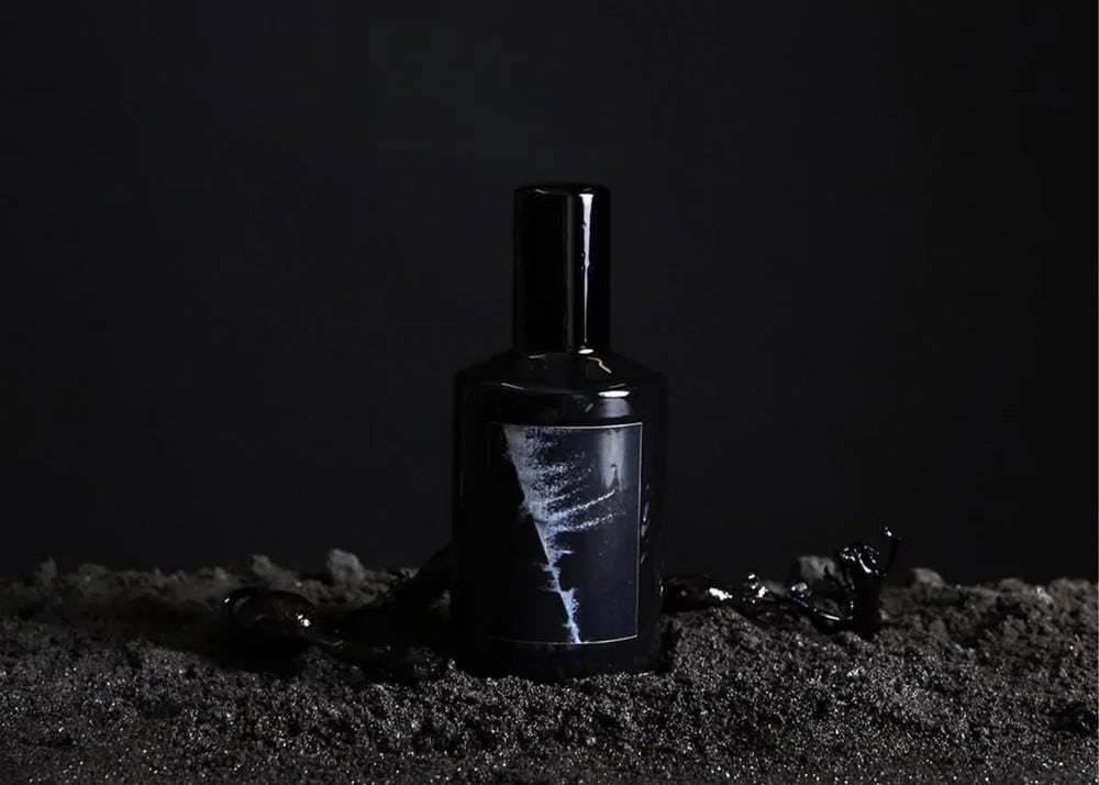 
                  
                    FLÓÐ Limited Edition Perfume 30ml
                  
                