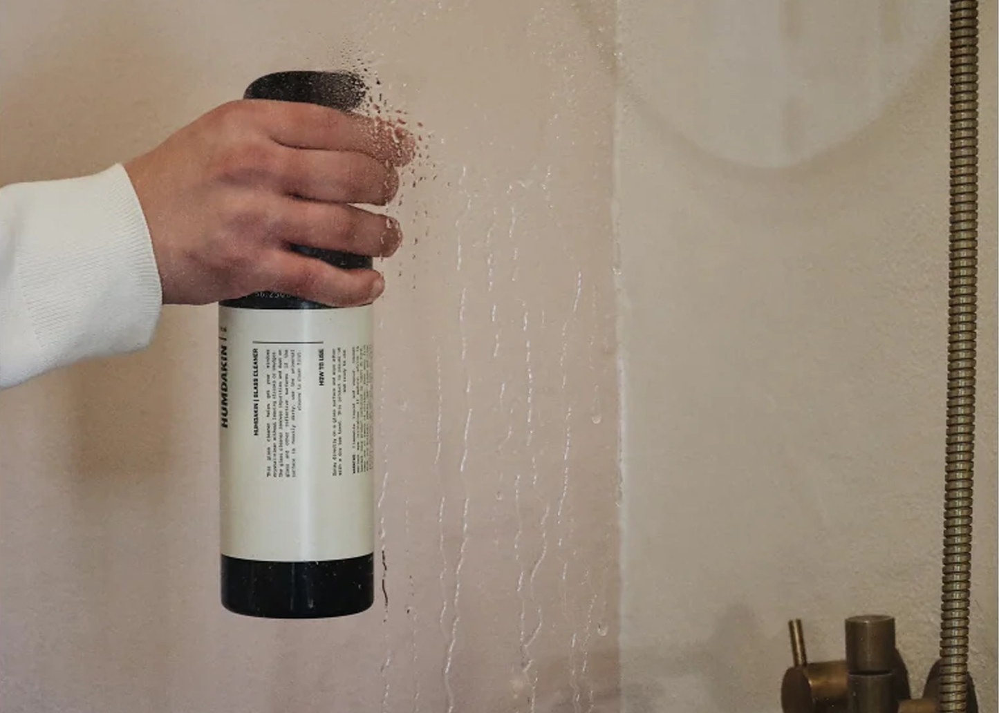 
                  
                    Humdakin Glass Cleaner
                  
                