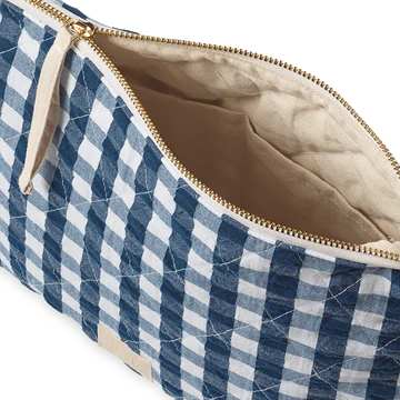 
                  
                    Juna Toiletry Bag
                  
                