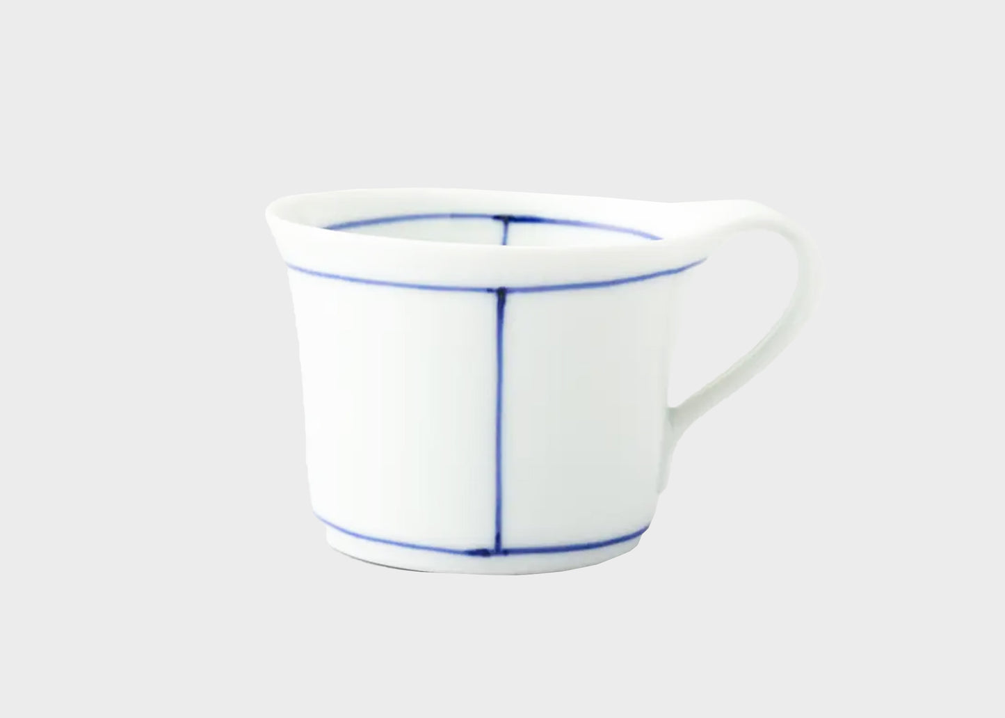 
                  
                    Shin Line Cup
                  
                