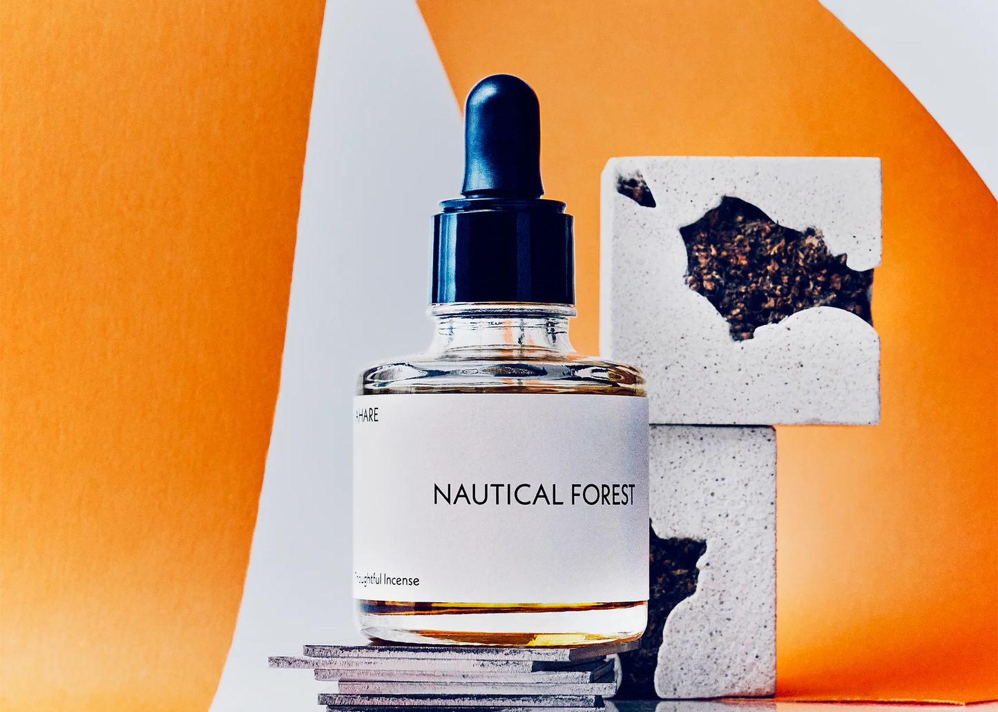 
                  
                    AHARE 3 Cube Diffuser and Scent
                  
                