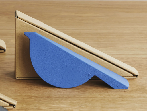 
                  
                    Chushin Bird Paperweight
                  
                