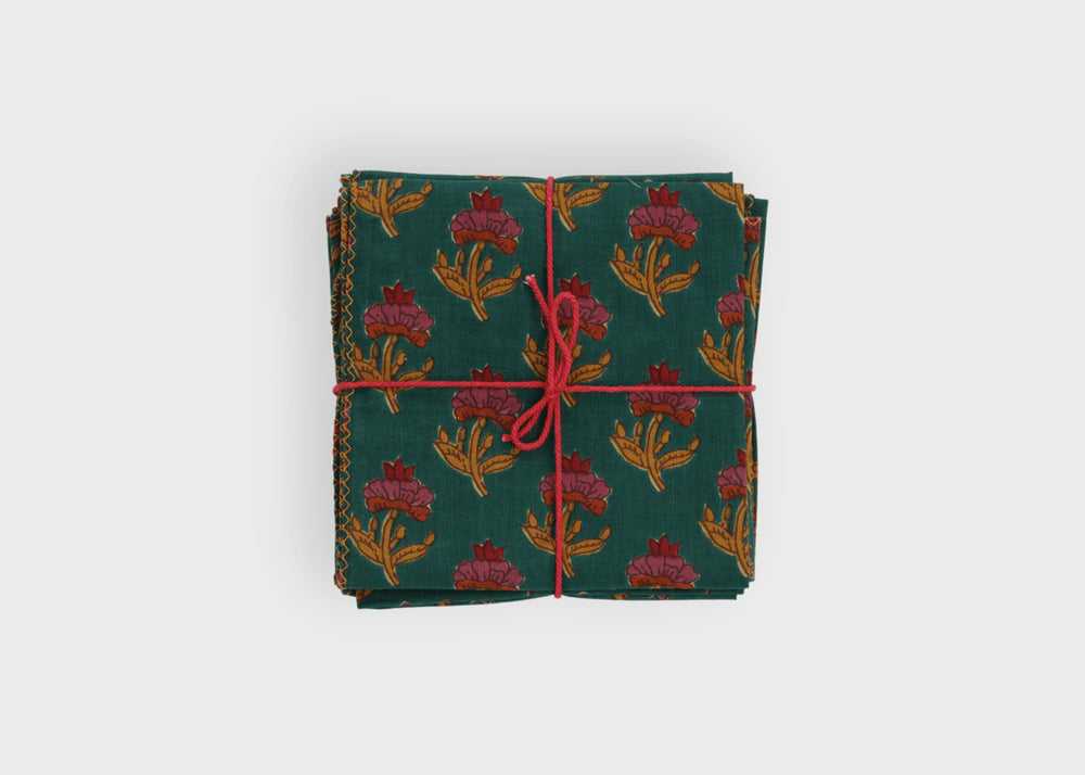 
                  
                    Suzette Napkin Set
                  
                