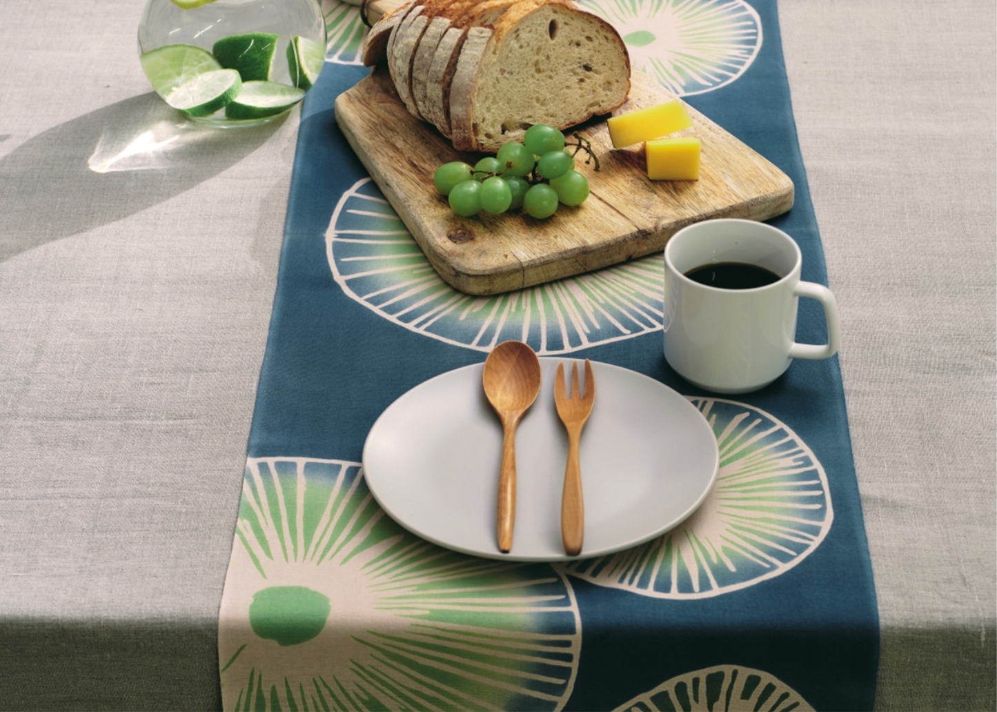 
                  
                    Cotton Table Runners
                  
                