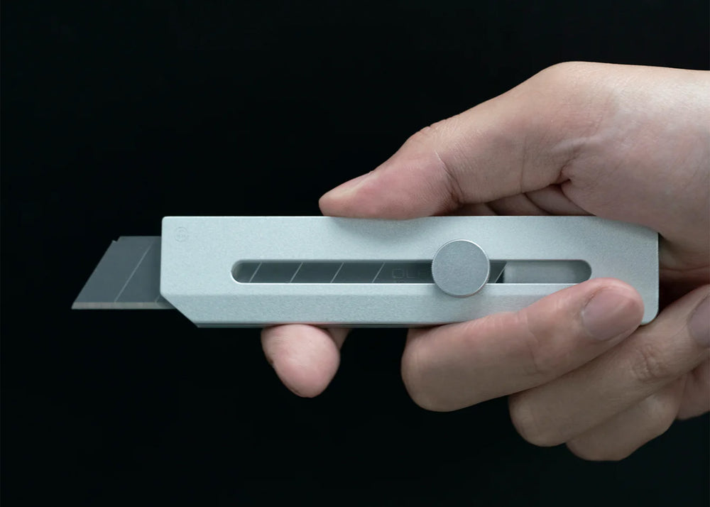 
                  
                    HMM Utility Knife
                  
                