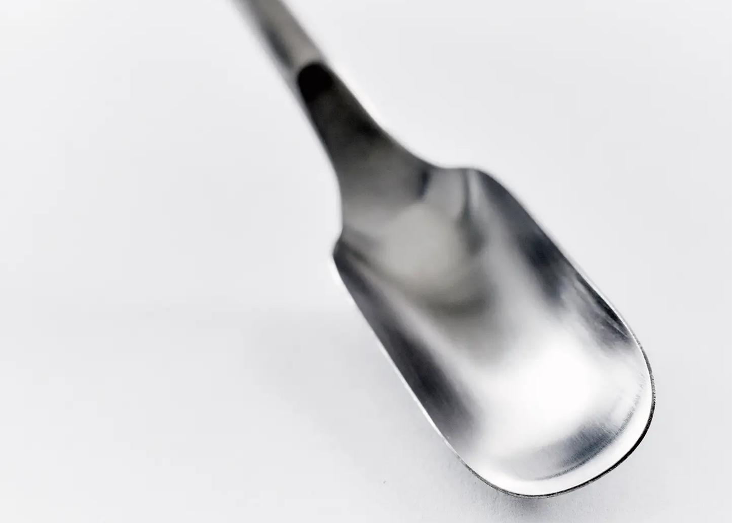 
                  
                    Saji Slim Spoon
                  
                