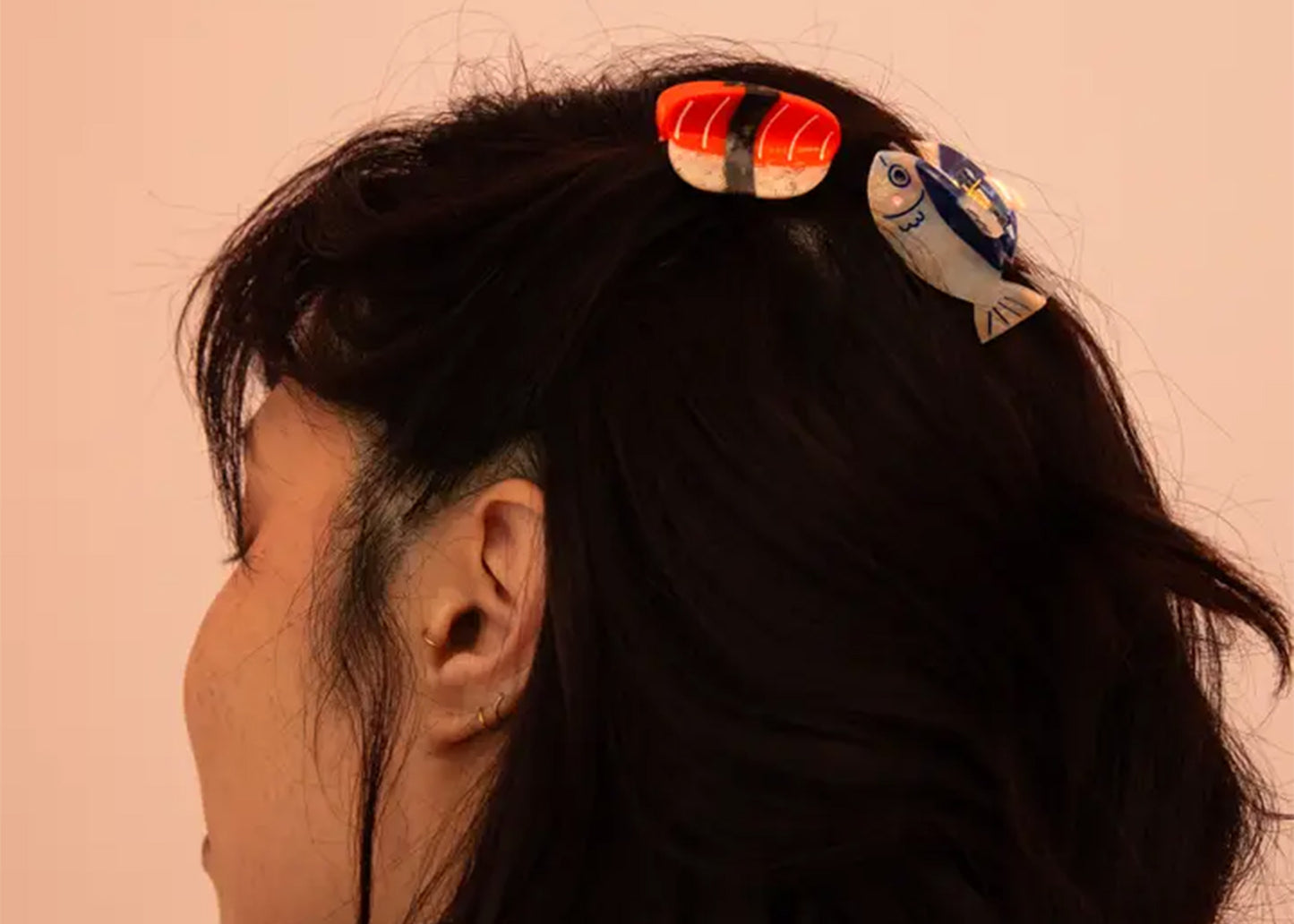 
                  
                    Maguro Mini Hair Claw
                  
                
