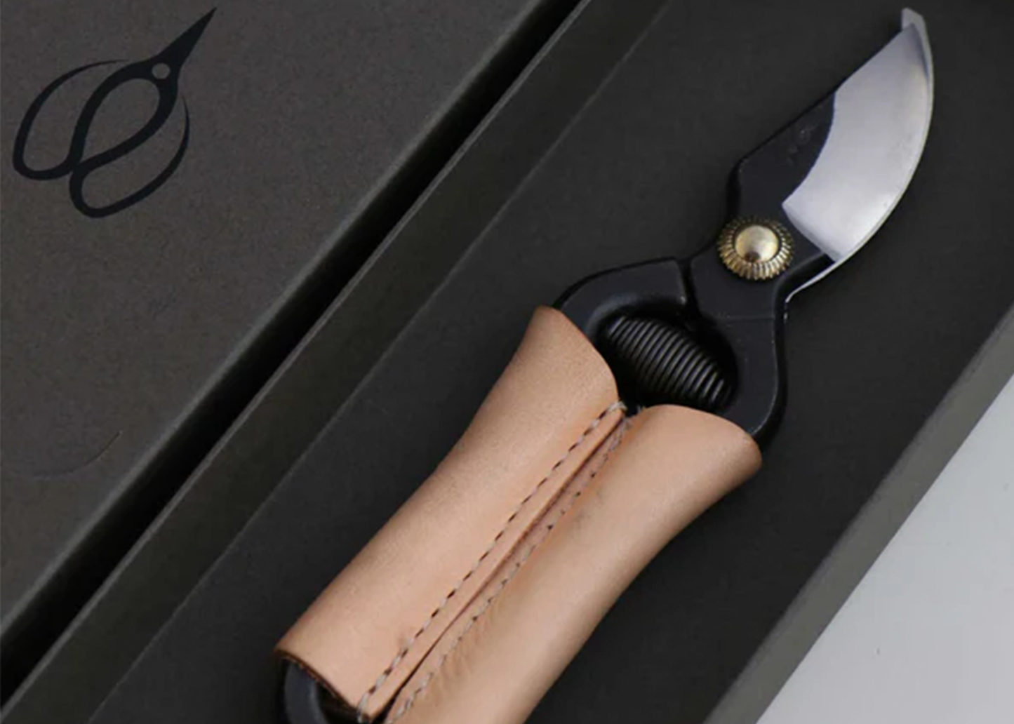 
                  
                    T33 Mini Pruning Shears/Secateurs
                  
                