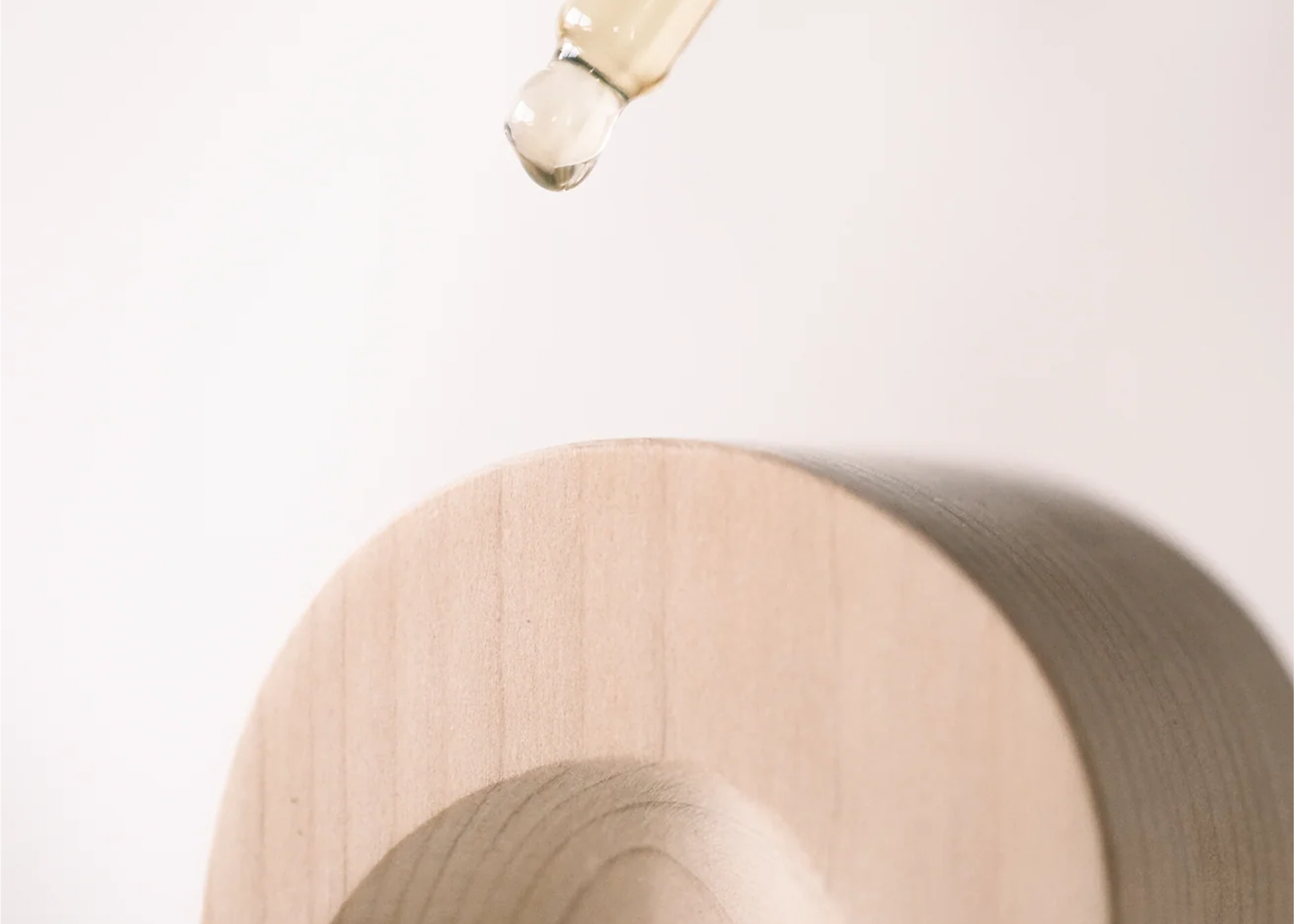 
                  
                    AHARE Wood Diffuser +10mL Botanical Oil
                  
                