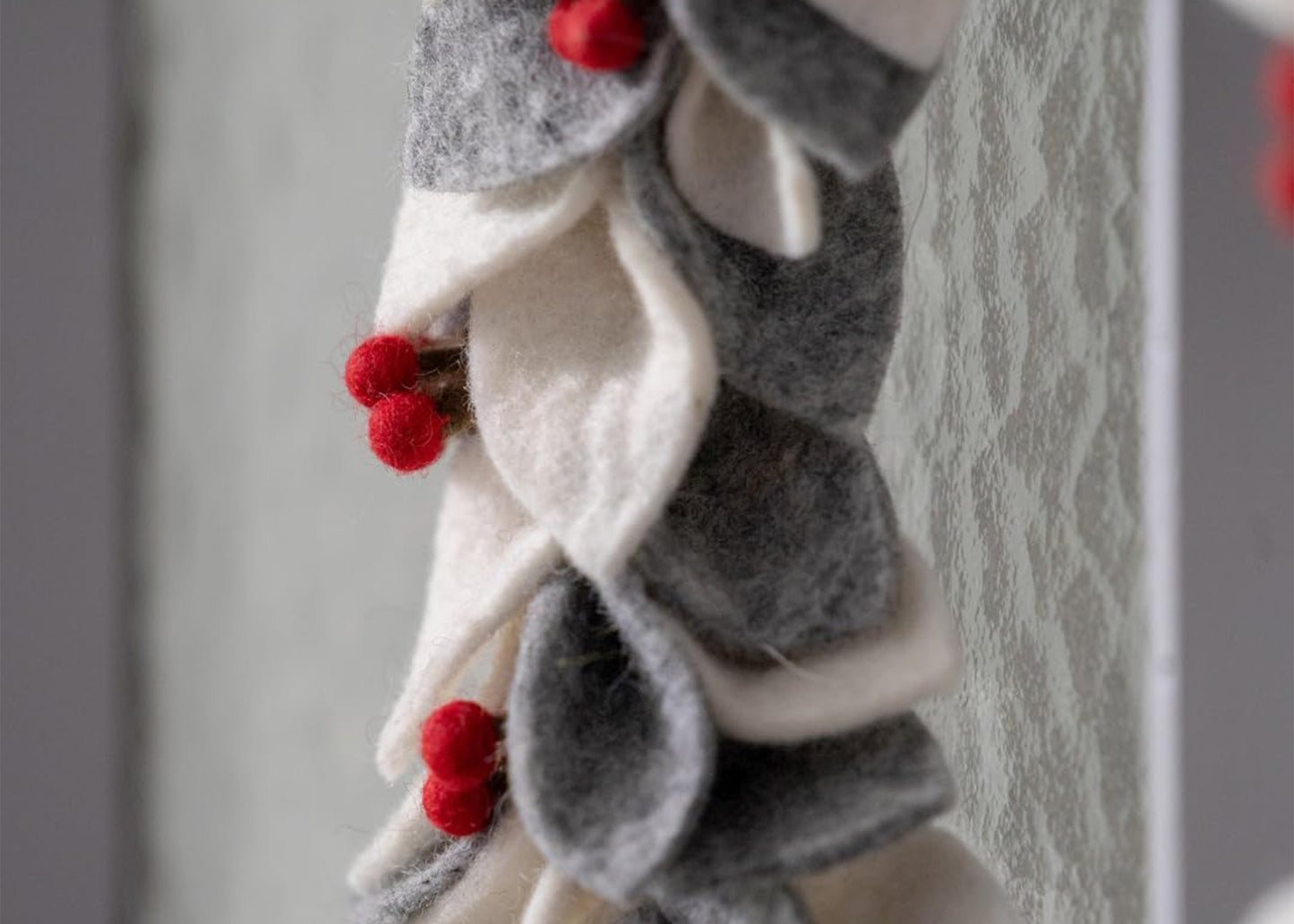 
                  
                    Big White/Grey Berry Wreath
                  
                