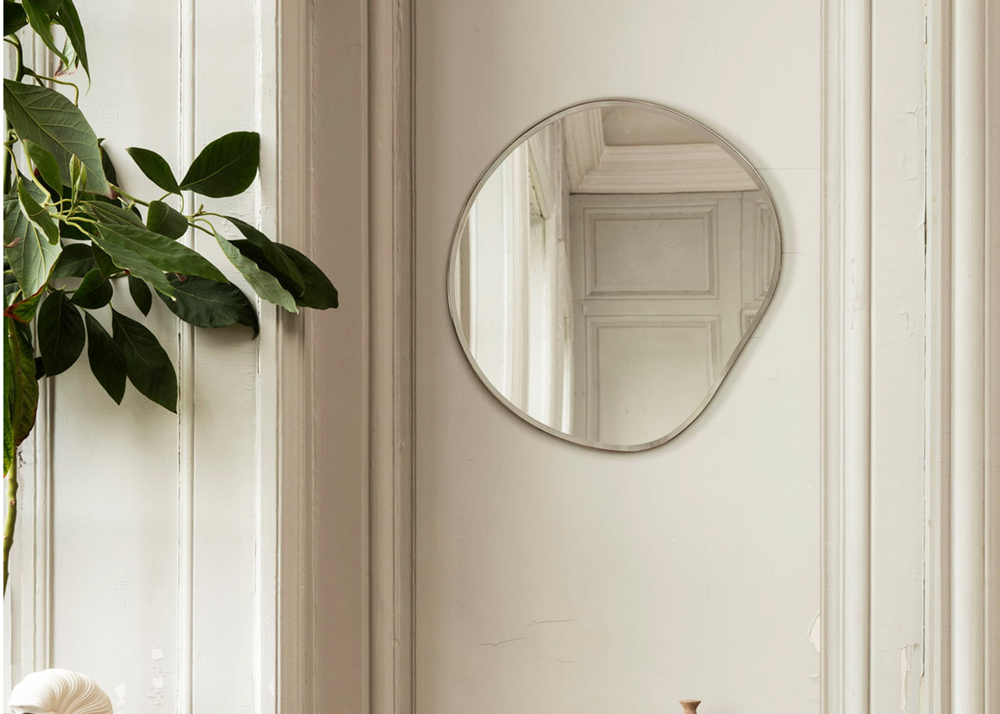 
                  
                    Small Pond Mirror Ferm Living
                  
                