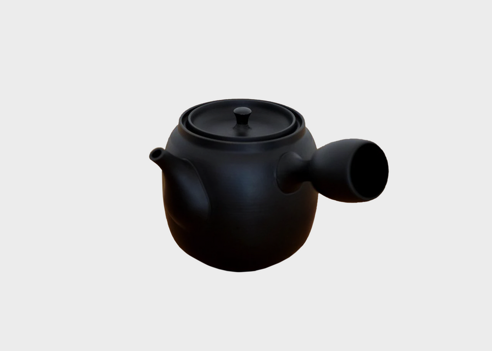 
                  
                    Susumu Tall Tea Pot
                  
                