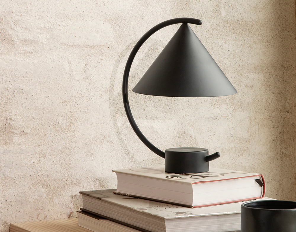 Library Lamp  Black – FRAMA